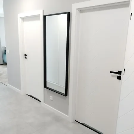 Апартаменти Jasielska Podolany Познань