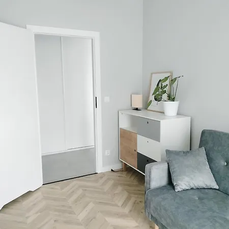 Jasielska Podolany * Познань